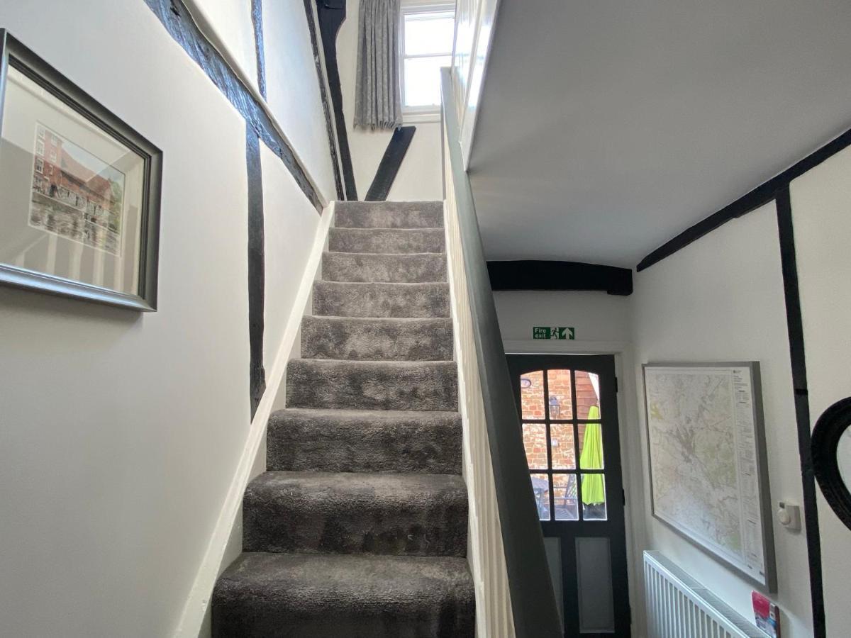 Purlins Holiday Apartment Salisbury Extérieur photo