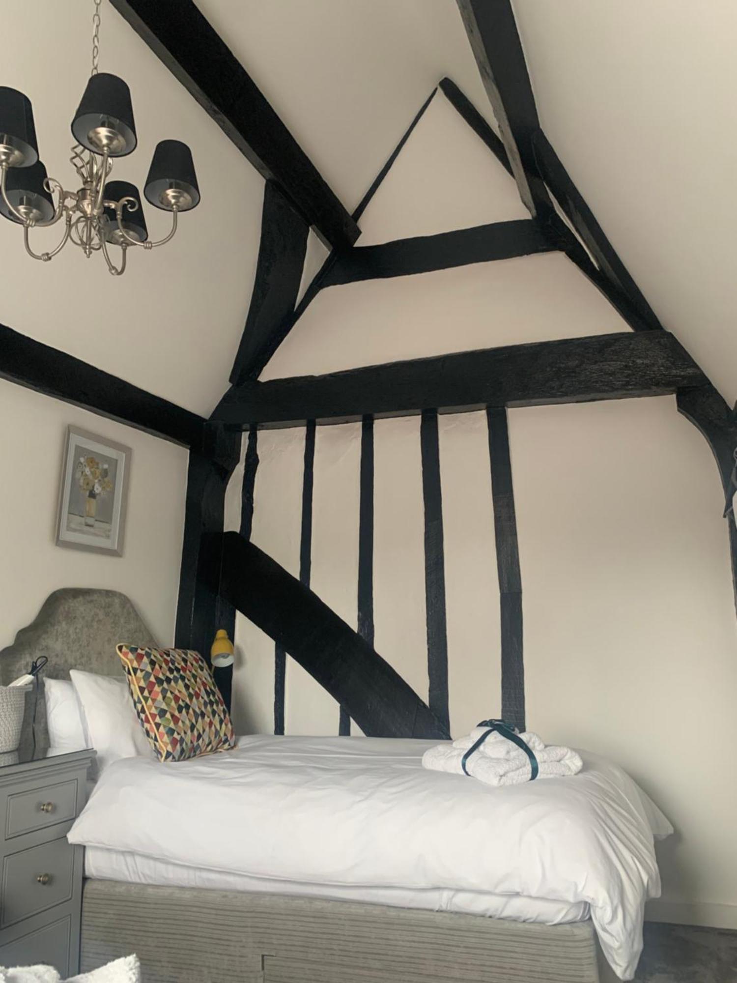 Purlins Holiday Apartment Salisbury Extérieur photo